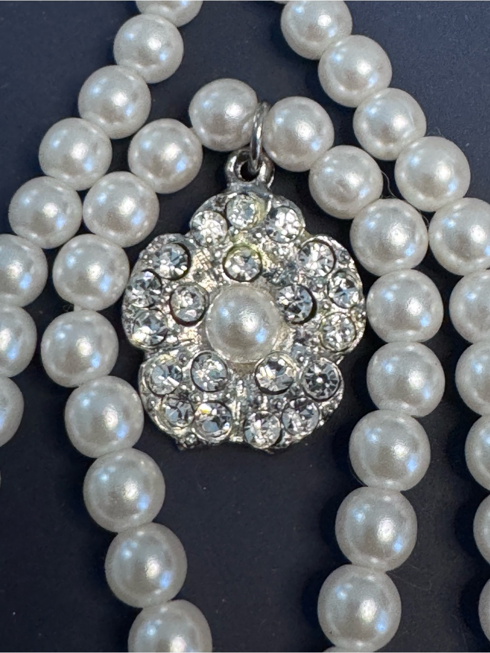 Vintage Faux Pearl Necklace with Silver Toned Rhinestone Studded Floral Pendant